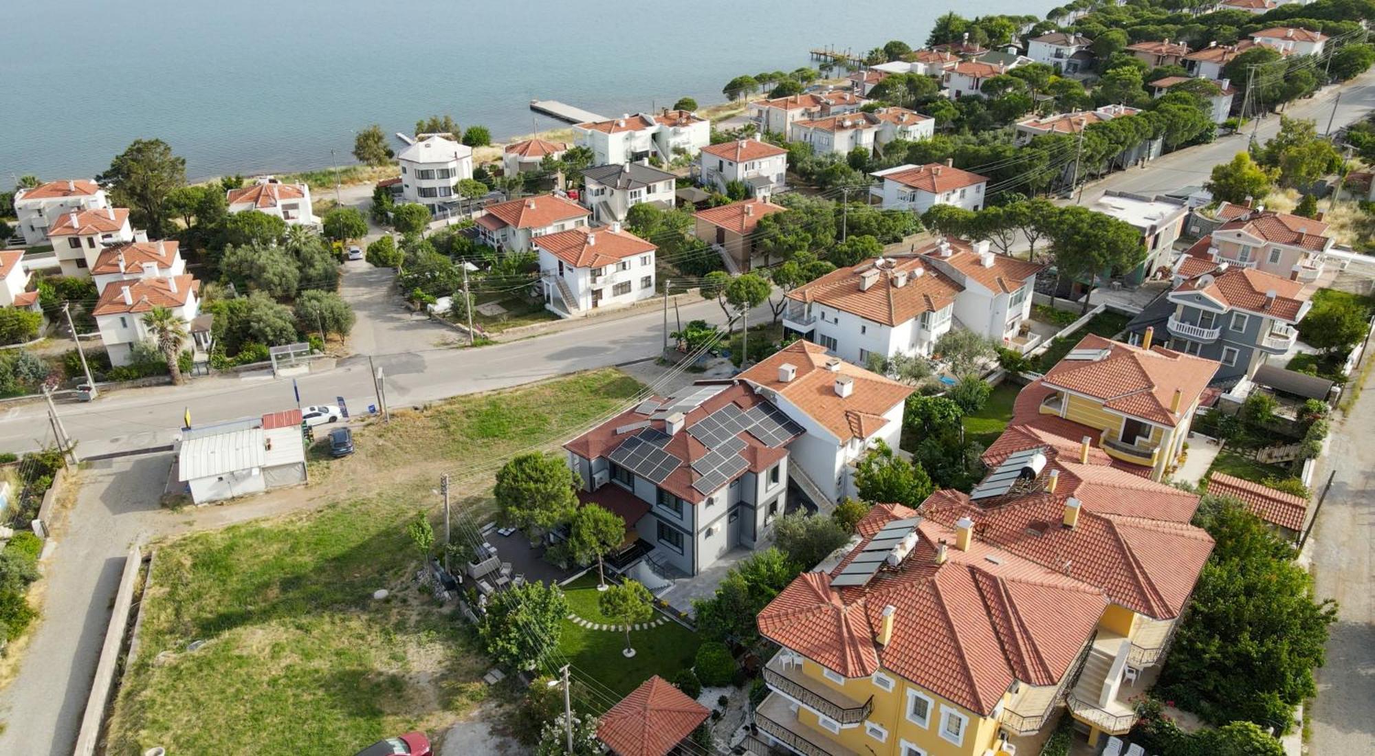 Select Cunda Guest House - Sea View Room With Private Veranda In Cunda Island Ayvalı Exterior foto