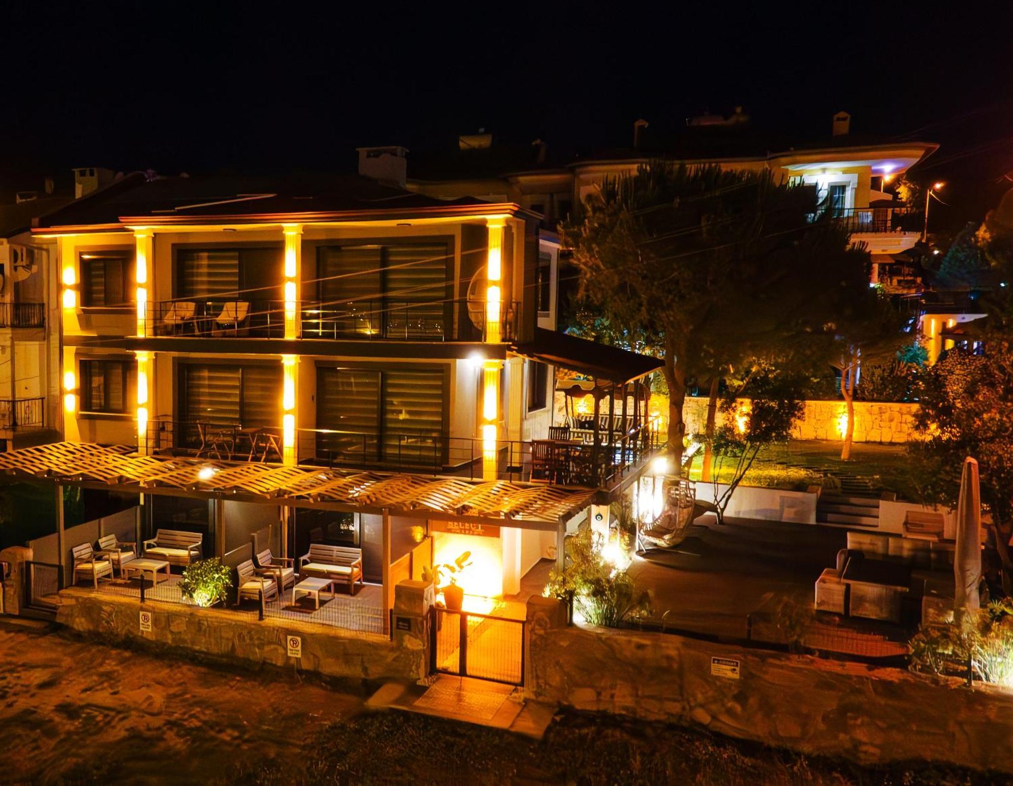 Select Cunda Guest House - Sea View Room With Private Veranda In Cunda Island Ayvalı Exterior foto